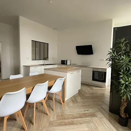 Proposant 4 Chambres En Coliving Ou Complet Calme En Plein Centre *