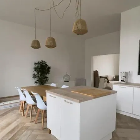 Proposant 4 Chambres En Coliving Ou Complet Calme En Plein Centre Apartamento *