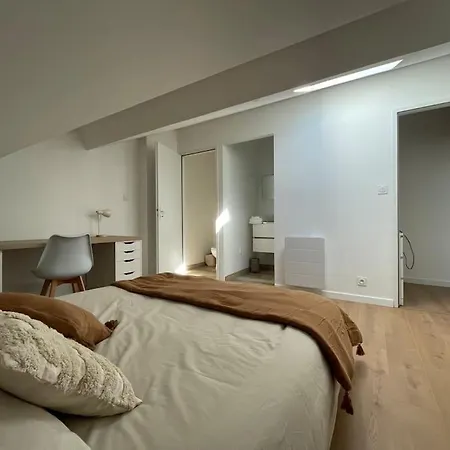 Proposant 4 Chambres En Coliving Ou Complet Calme En Plein Centre